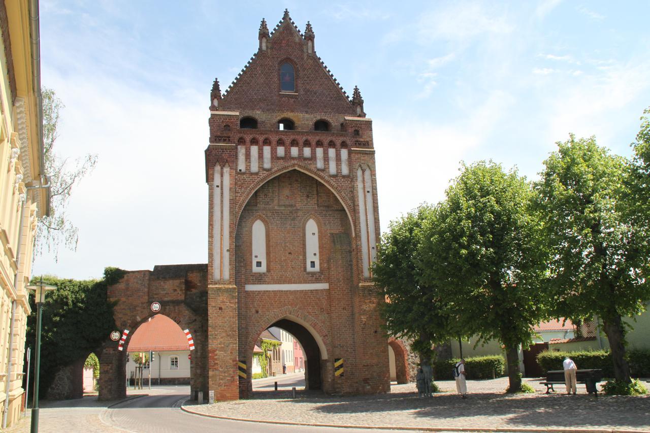 Hotel Zum Birkenhof Stechlin Luaran gambar